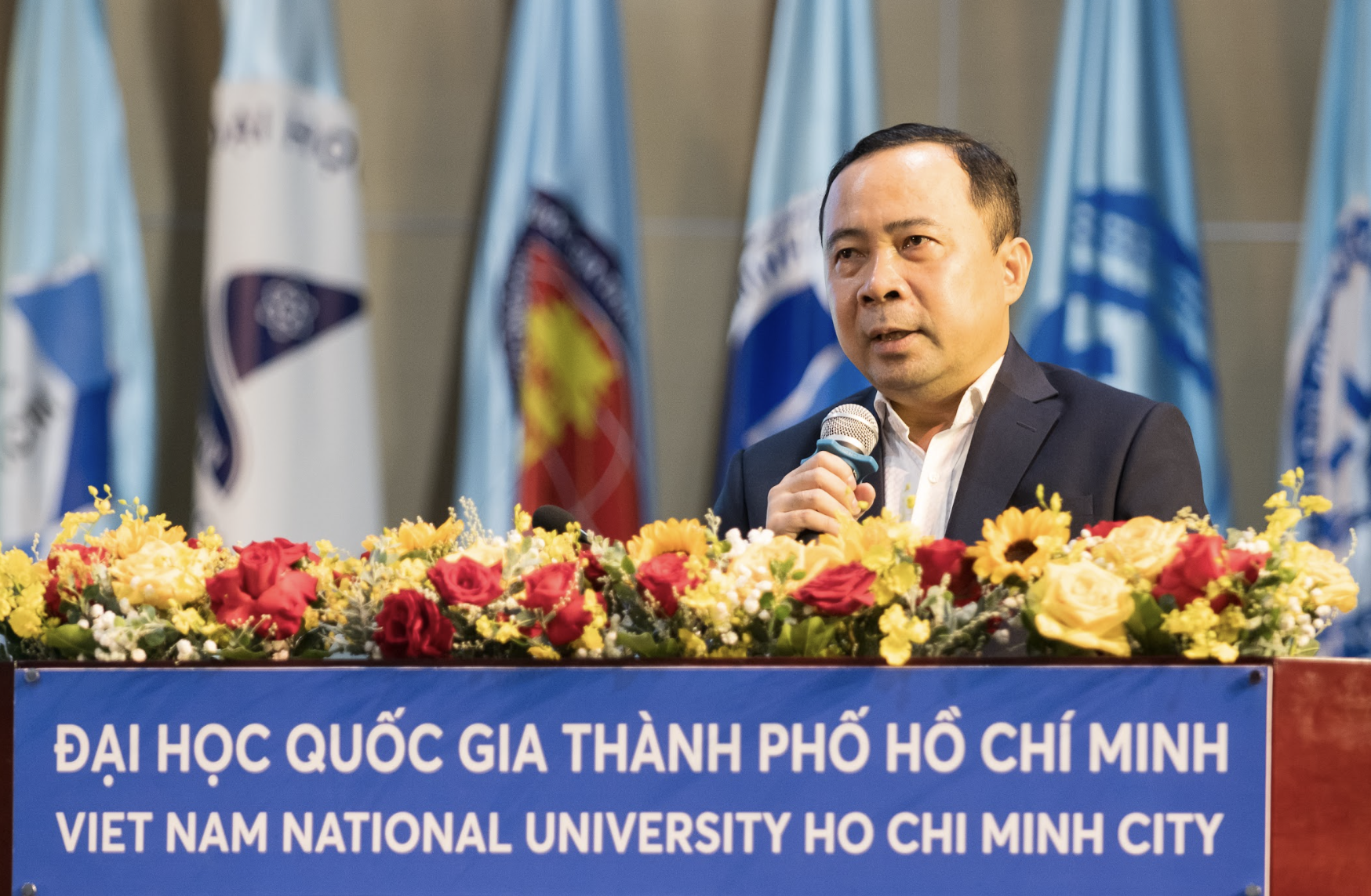 Nghi&ecirc;n cứu về m&ocirc;i trường để ph&aacute;t triển kinh tế xanh- Ảnh 1.