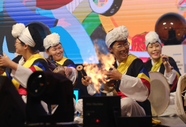 Tưng bừng "Con đường văn hoá hữu nghị Việt - Hàn" 2023- Ảnh 4.