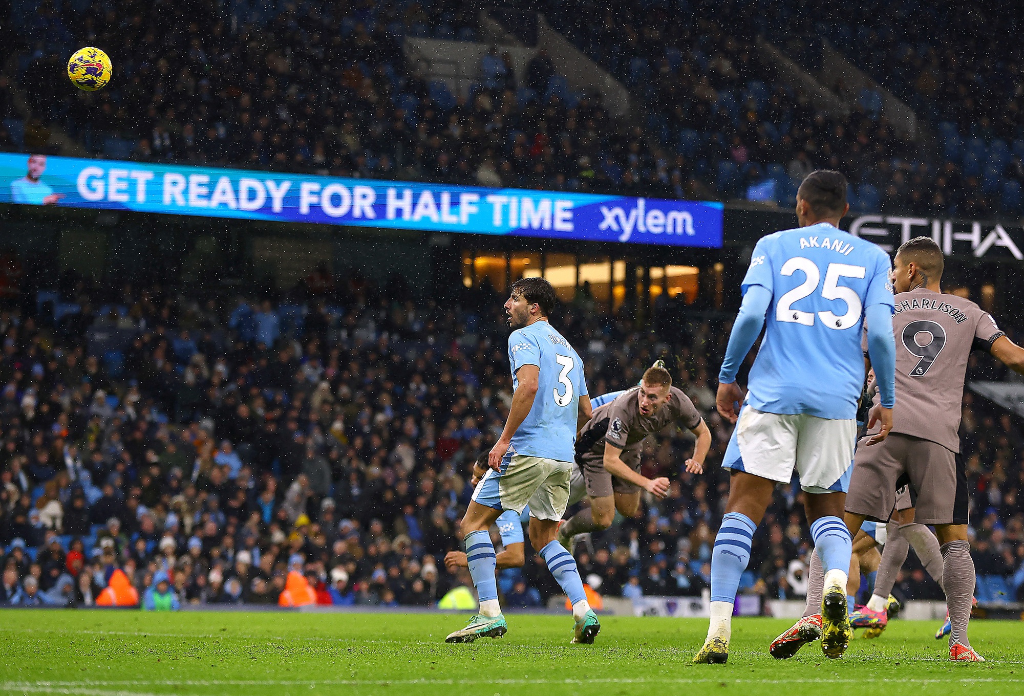 Rượt đuổi tỉ số nghẹt thở, Man City đánh rơi chiến thắng trước Tottenham- Ảnh 6.