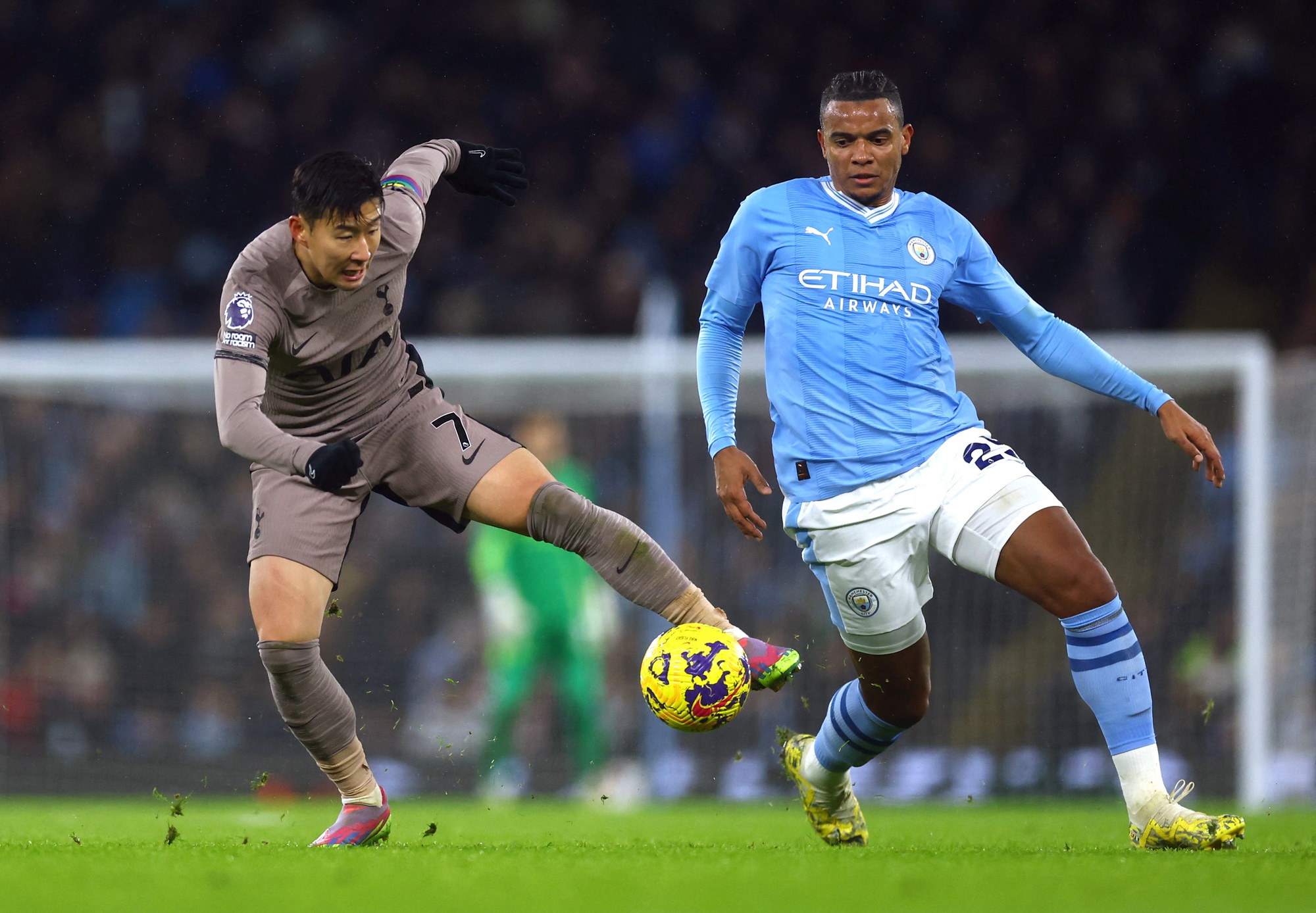 Rượt đuổi tỉ số nghẹt thở, Man City đánh rơi chiến thắng trước Tottenham- Ảnh 1.