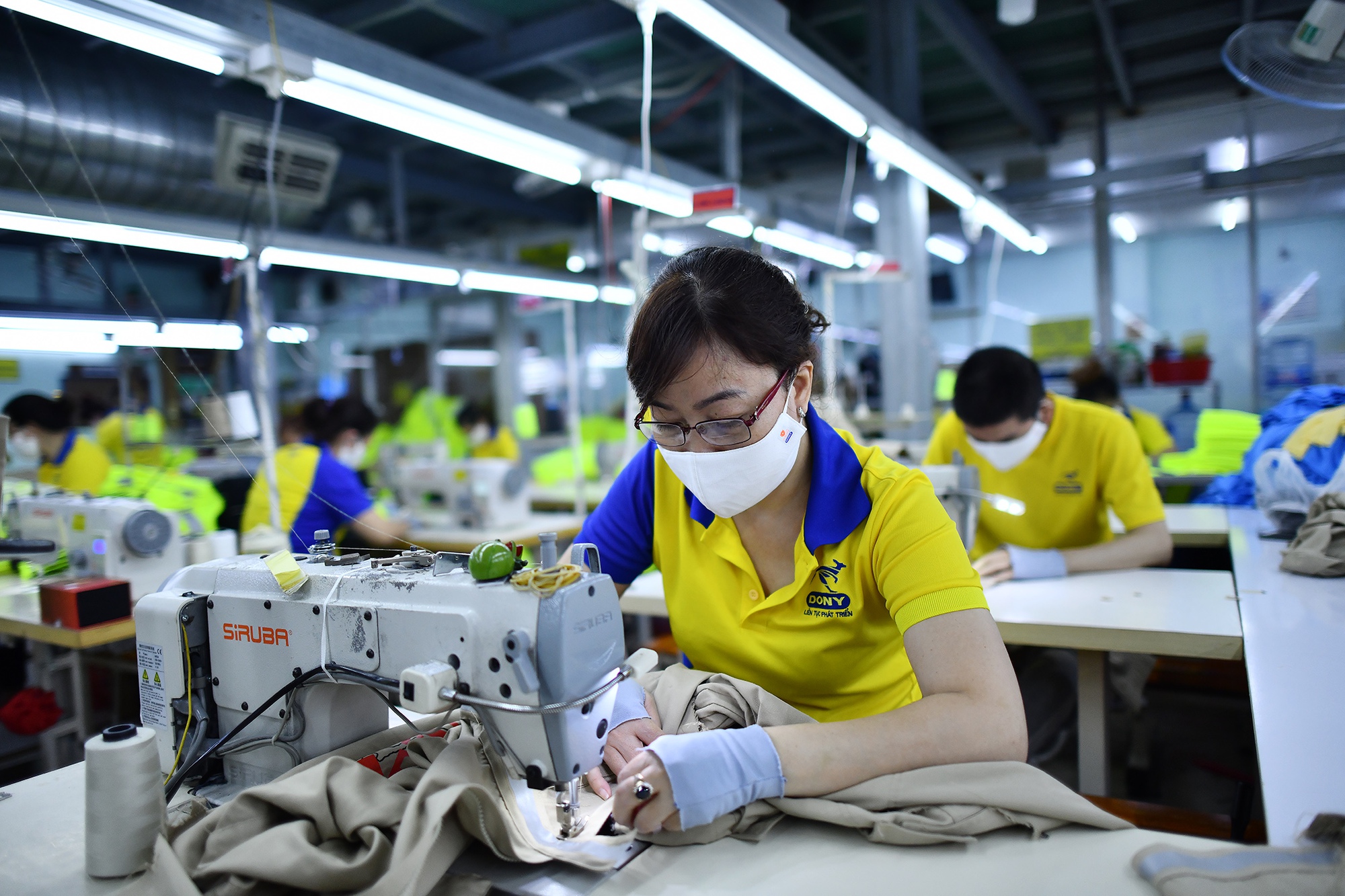 Tết Dương lịch 2024 người lao động sẽ được nhận những khoản tiền nào?- Ảnh 1.