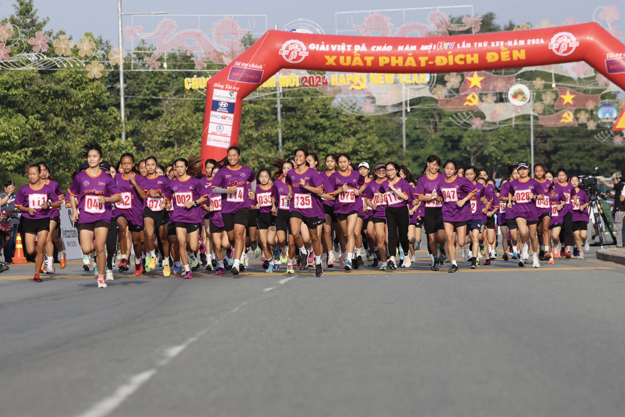 B&igrave;nh Dương rộn r&agrave;ng Giải việt d&atilde; "Ch&agrave;o năm mới" 2024- Ảnh 6.