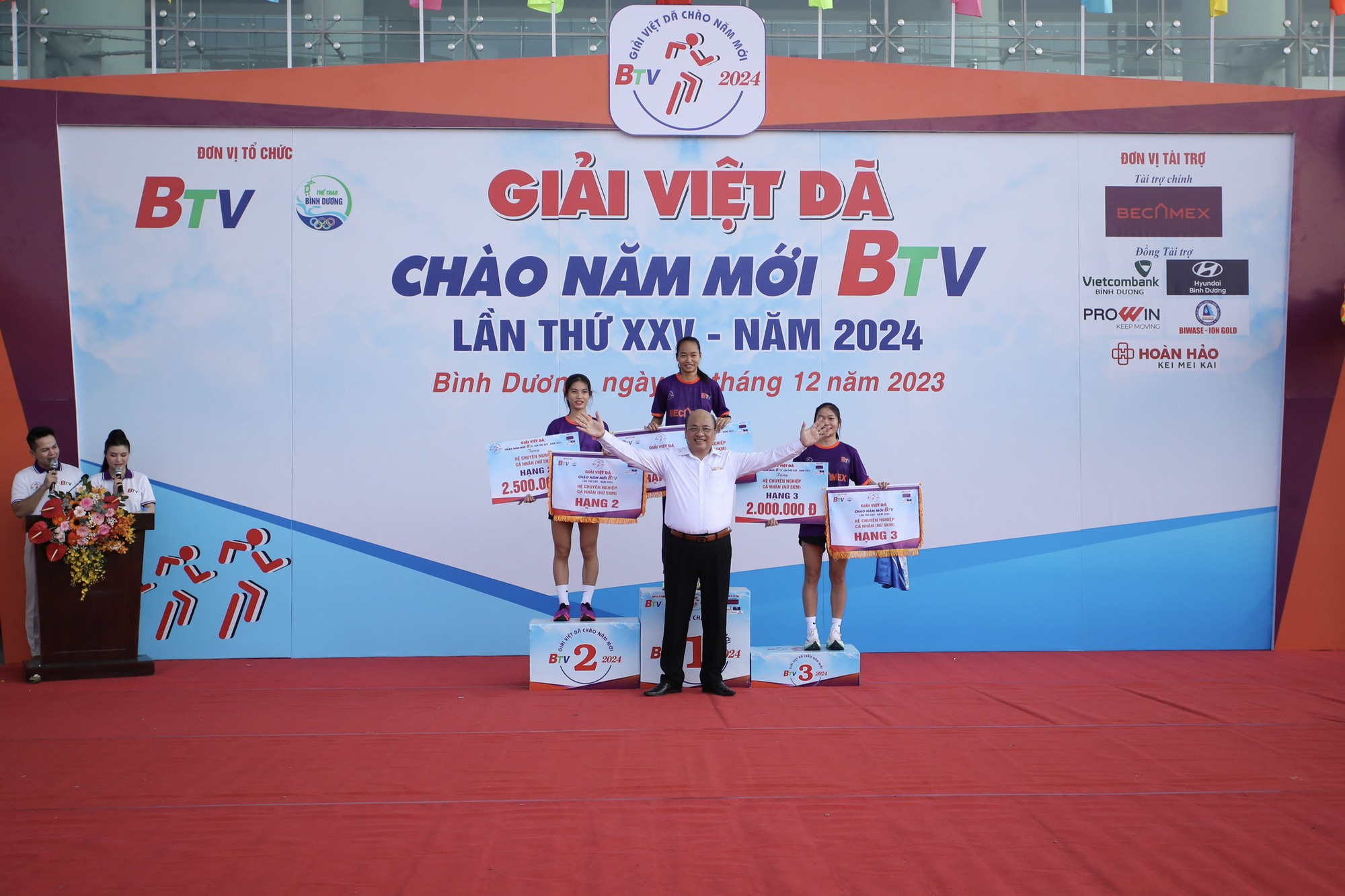 B&igrave;nh Dương rộn r&agrave;ng Giải việt d&atilde; "Ch&agrave;o năm mới" 2024- Ảnh 13.