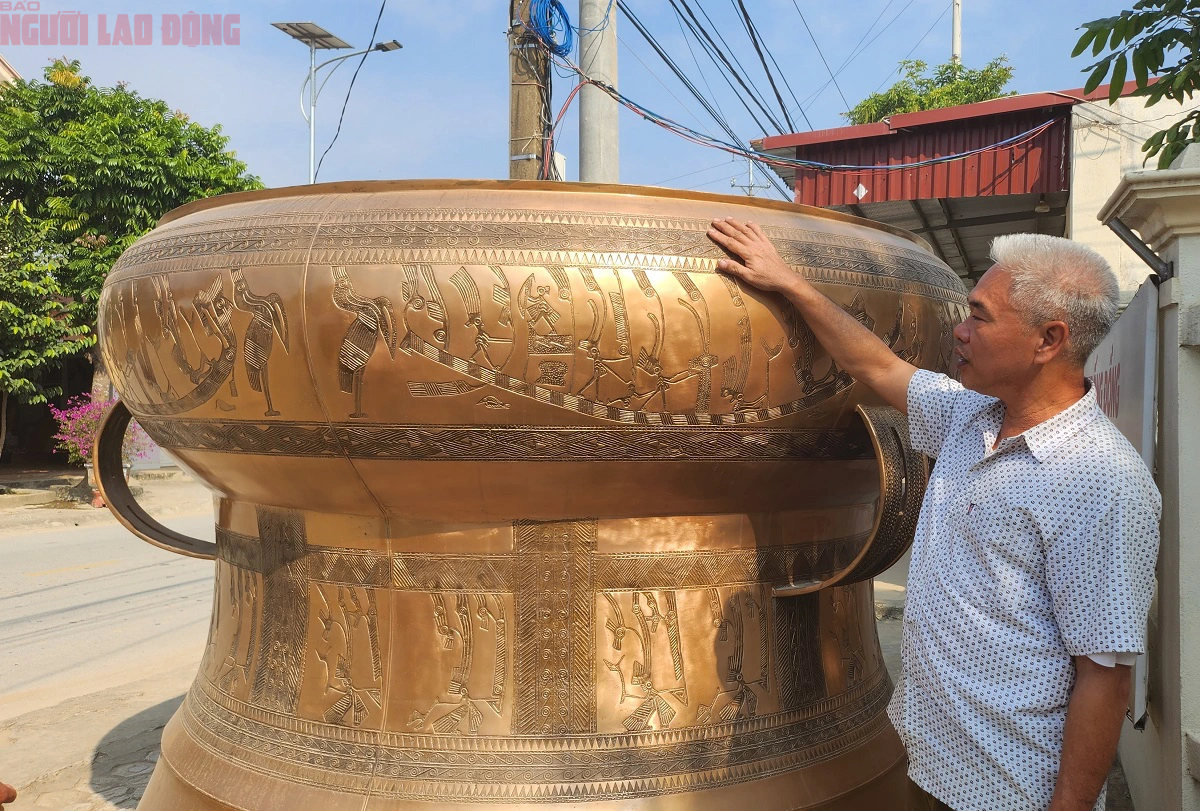 Trống đồng lớn nhất Việt Nam ở Thanh Hóa- Ảnh 1.