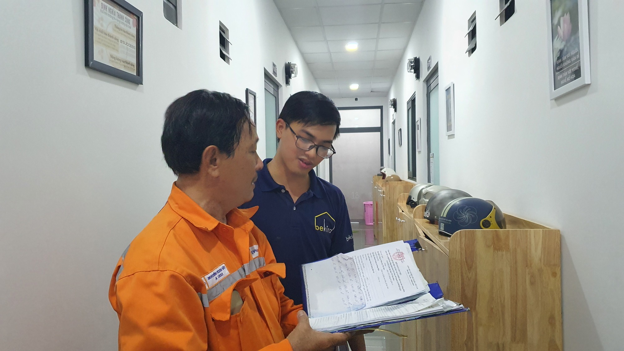 TP HCM: Tạo điều kiện để sinh vi&ecirc;n, người thu&ecirc; nh&agrave; mua điện đ&uacute;ng gi&aacute;- Ảnh 1.