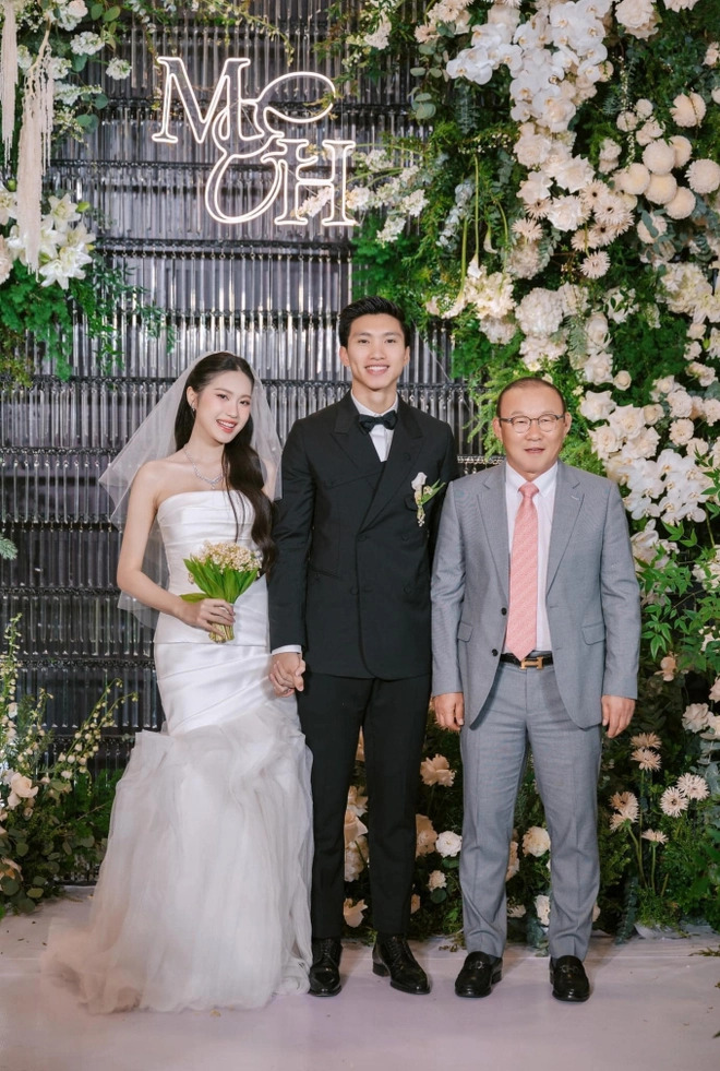 Đ&aacute;m cưới Do&atilde;n Hải My - Đo&agrave;n Văn Hậu l&ecirc;n b&aacute;o H&agrave;n Quốc- Ảnh 3.