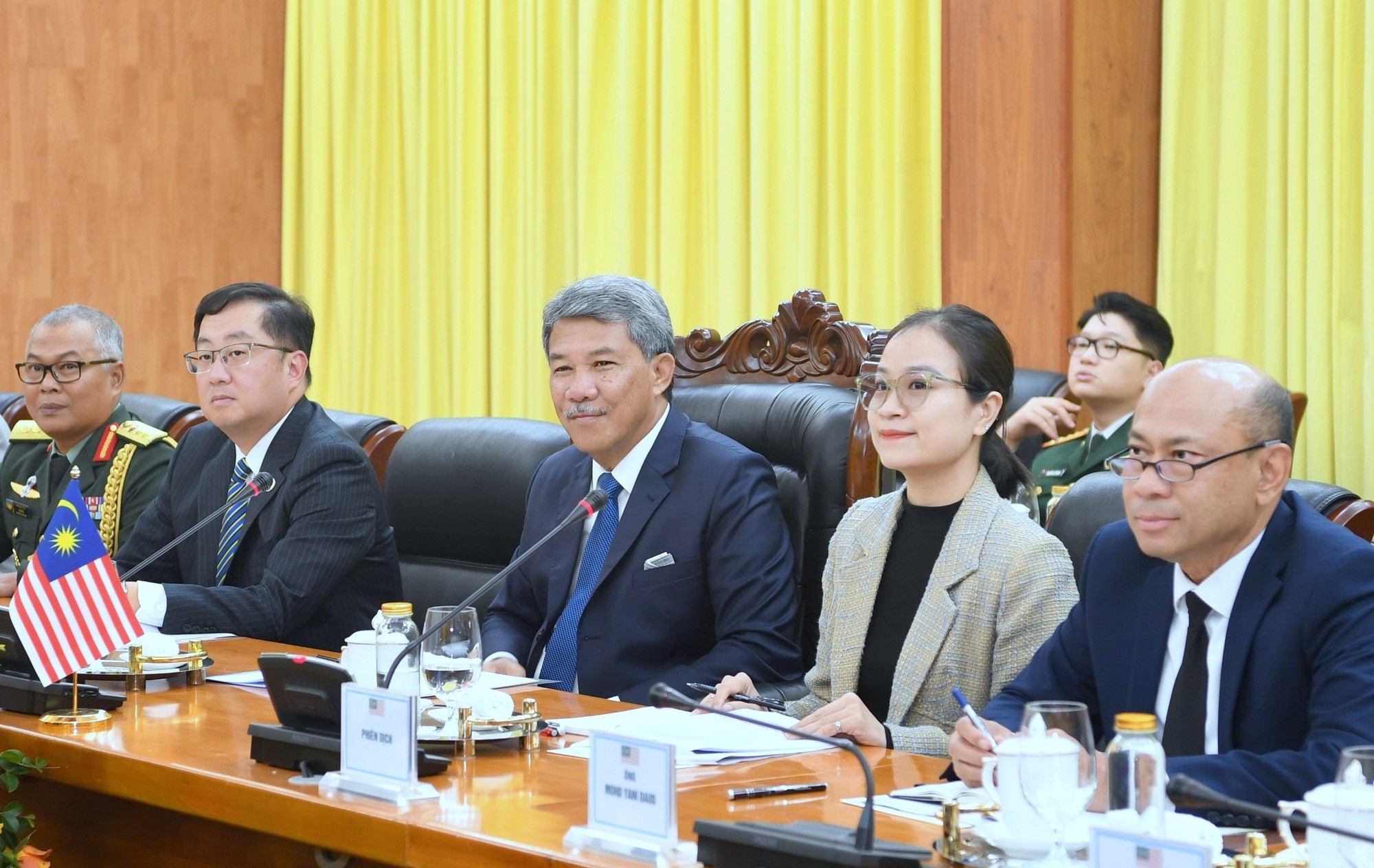 Việt Nam - Malaysia k&yacute; bản ghi nhớ hợp t&aacute;c quốc ph&ograve;ng- Ảnh 12.