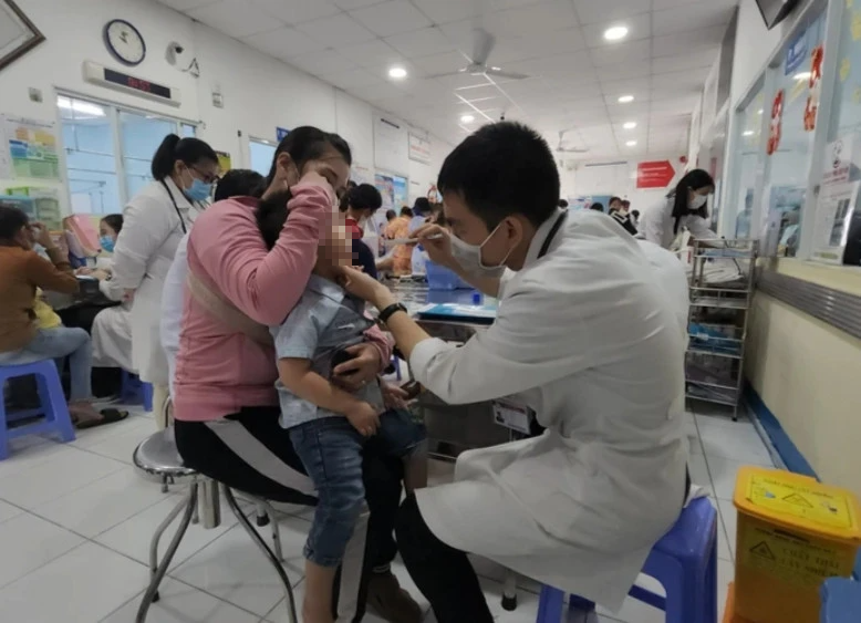 Những địa phương n&agrave;o c&oacute; số ca tay ch&acirc;n miệng nhập viện cao nhất tại ph&iacute;a Nam?- Ảnh 2.