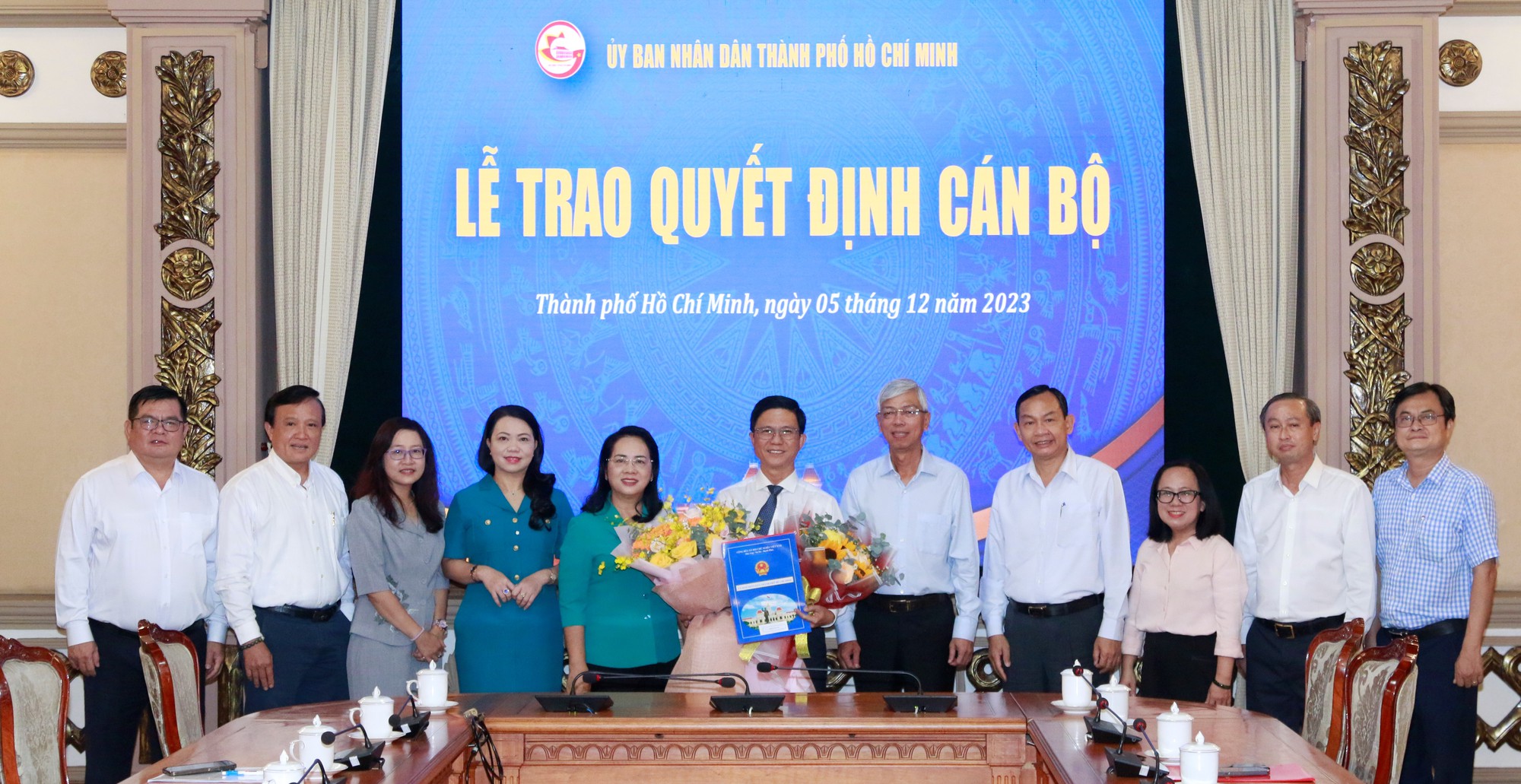 UBND TP HCM tiếp nhận v&agrave; bổ nhiệm c&aacute;n bộ- Ảnh 2.