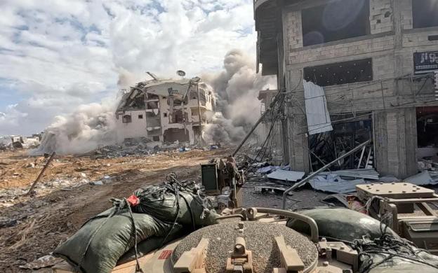 Israel "không kích như động đất" ở Nam Gaza