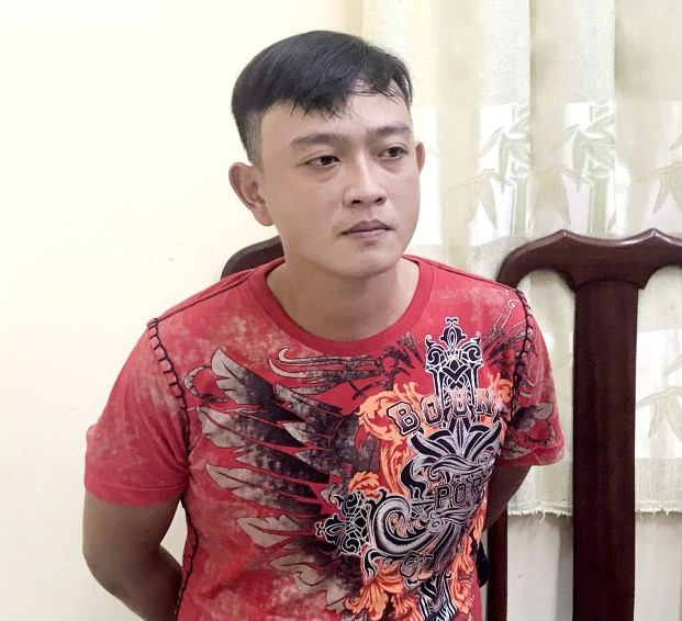Vụ thảm án ở Cà Mau: Nghi phạm sát hại "vợ hờ" rồi nằm võng tìm cách giết cha mẹ vợ- Ảnh 1.