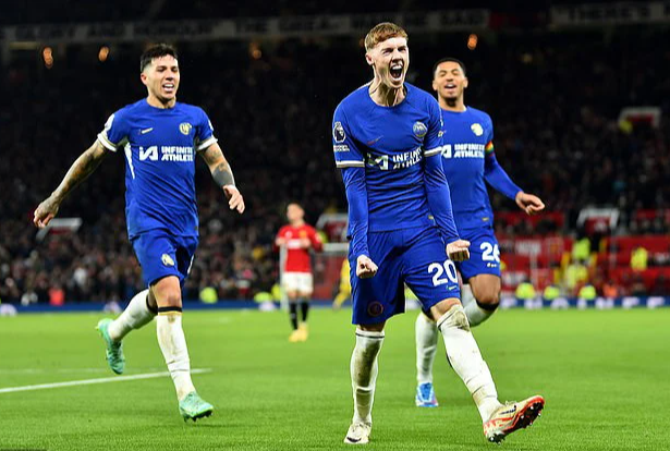 "Người h&ugrave;ng" McTominay gi&uacute;p Man United bay cao Top 6- Ảnh 4.
