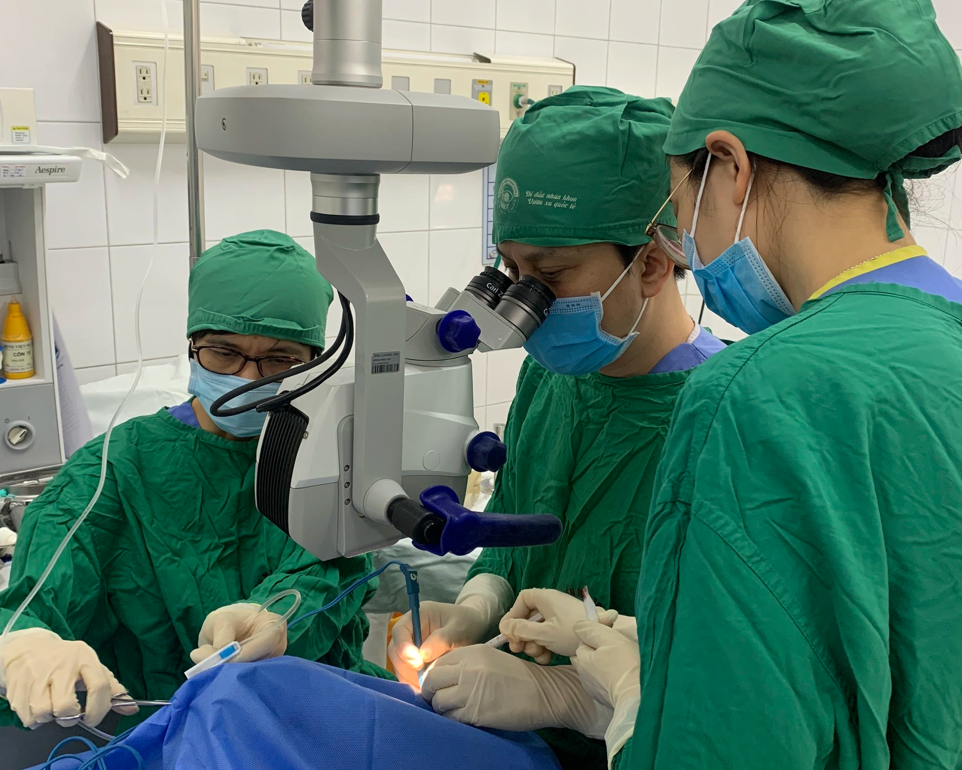 Người đàn ông 40 tuổi hiến giác mạc - Ảnh 1.