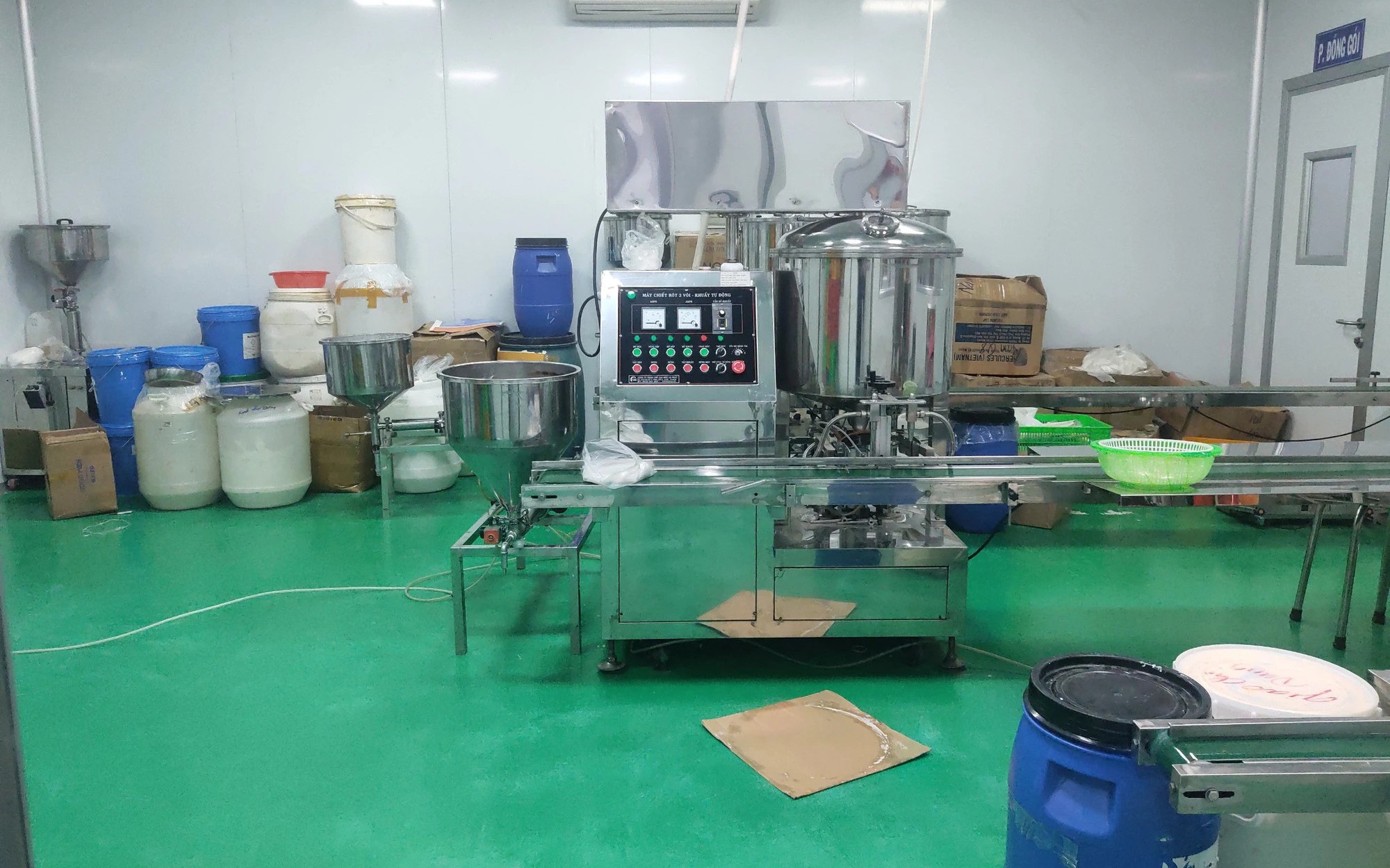 Nhiều nhà thuốc tại TP HCM bị xử phạt