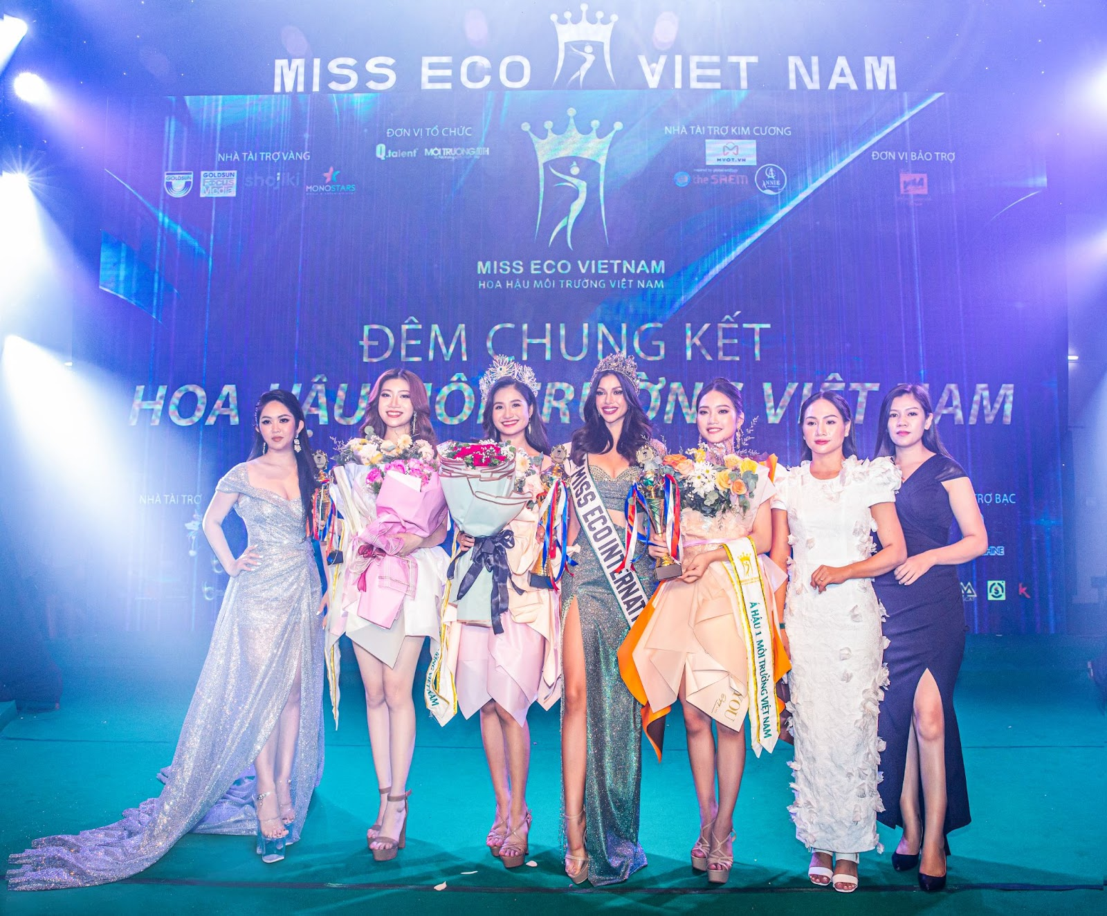 Doanh nhân Trần Thị Đan Thanh nhận giải thưởng "Doanh nhân vì cộng đồng 2023"- Ảnh 3.