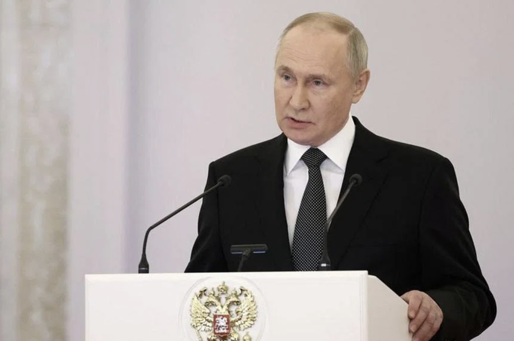 Tranh cử lần thứ năm, điều g&igrave; đang chờ Tổng thống Putin?- Ảnh 1.