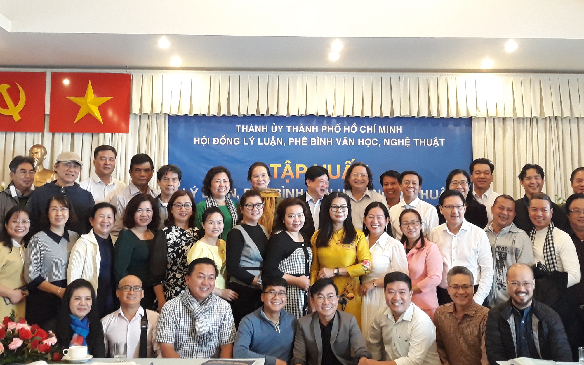 Thiết chế văn hóa đang vừa thừa, vừa thiếu!