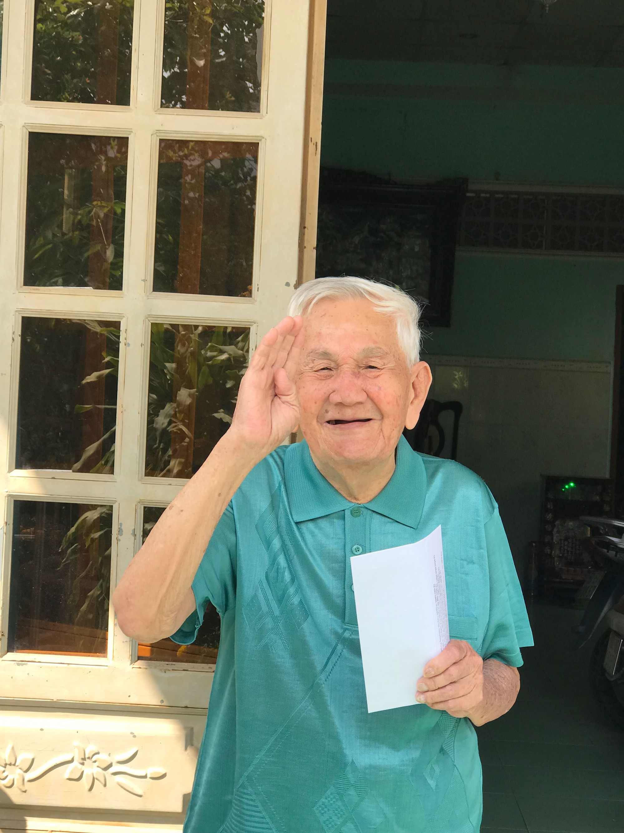 "Văn Hường đội sổ về trời"- Ảnh 1.