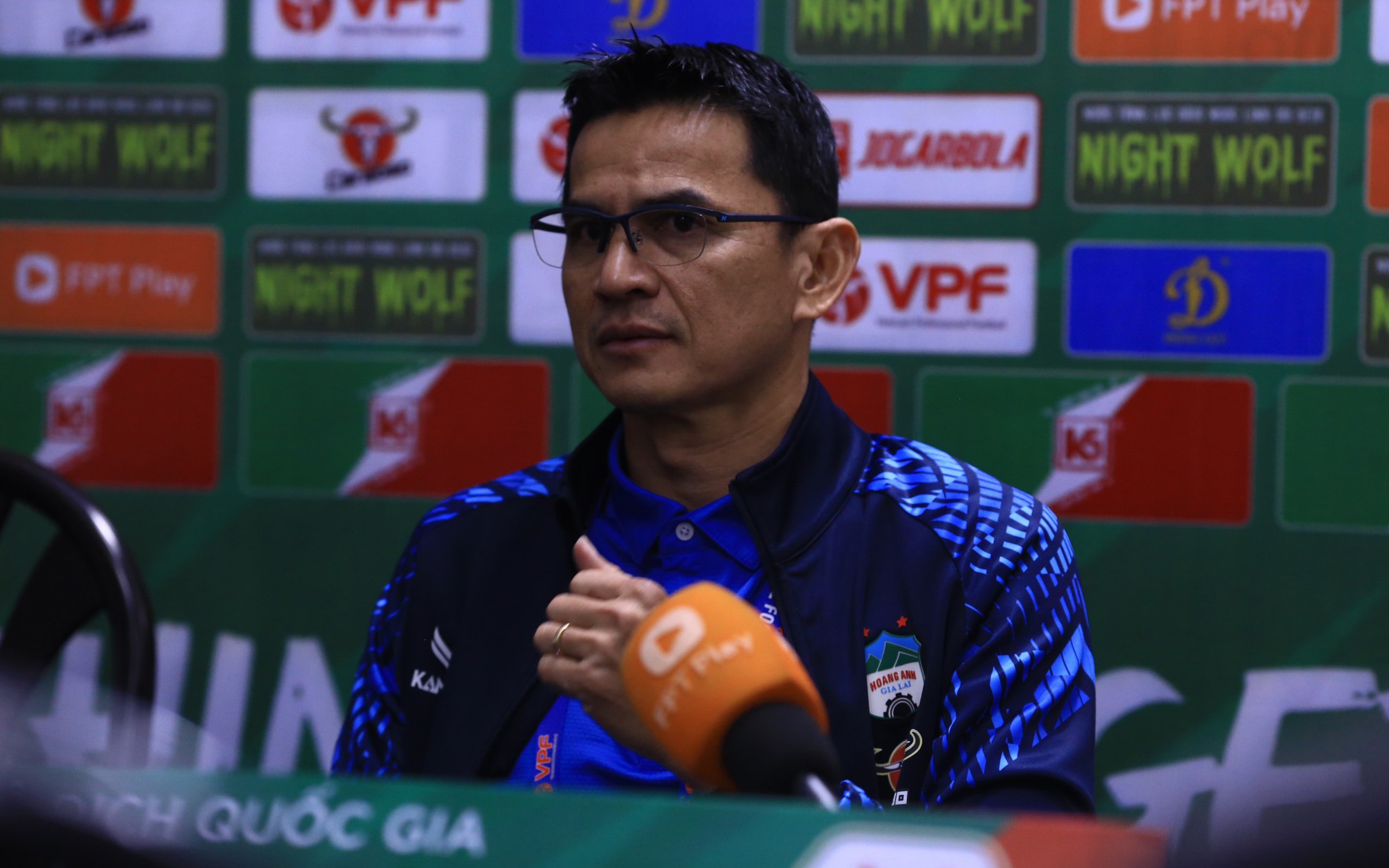HLV Kiatisuk nói gì sau trận thua 1-2 Thể Công Viettel?