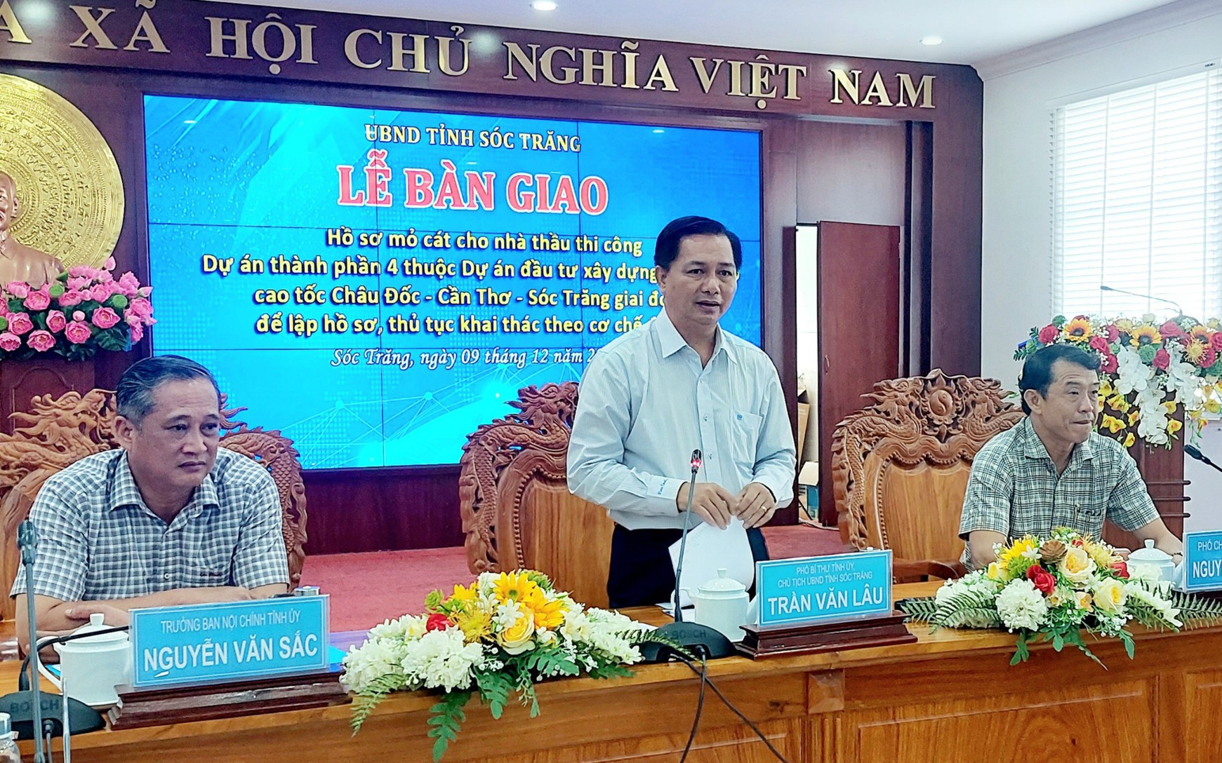 Chủ tịch UBND tỉnh Sóc Trăng chỉ đạo "nóng" liên quan 5 mỏ cát