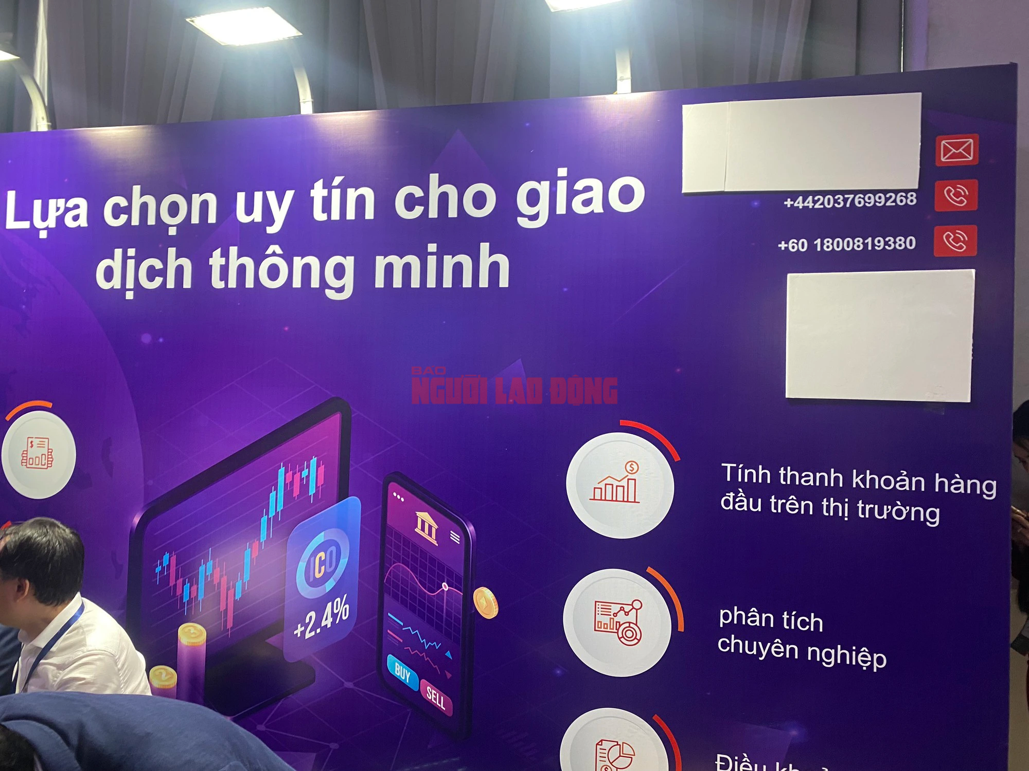 H&agrave;ng chục s&agrave;n Forex "n&uacute;p b&oacute;ng" hội thảo c&ocirc;ng nghệ tại TP HCM để ch&agrave;o mời kh&aacute;ch- Ảnh 3.