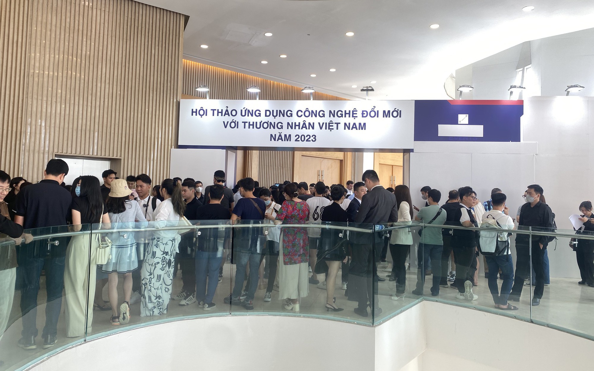 Sở TT-TT TP HCM nói gì về việc sàn Forex "núp bóng" hội thảo công nghệ?