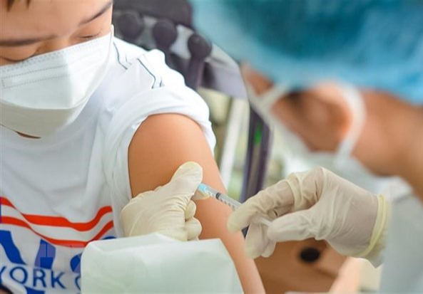 Dịch COVID-19 hôm nay: Số mắc giảm sâu, ít hơn người khỏi bệnh