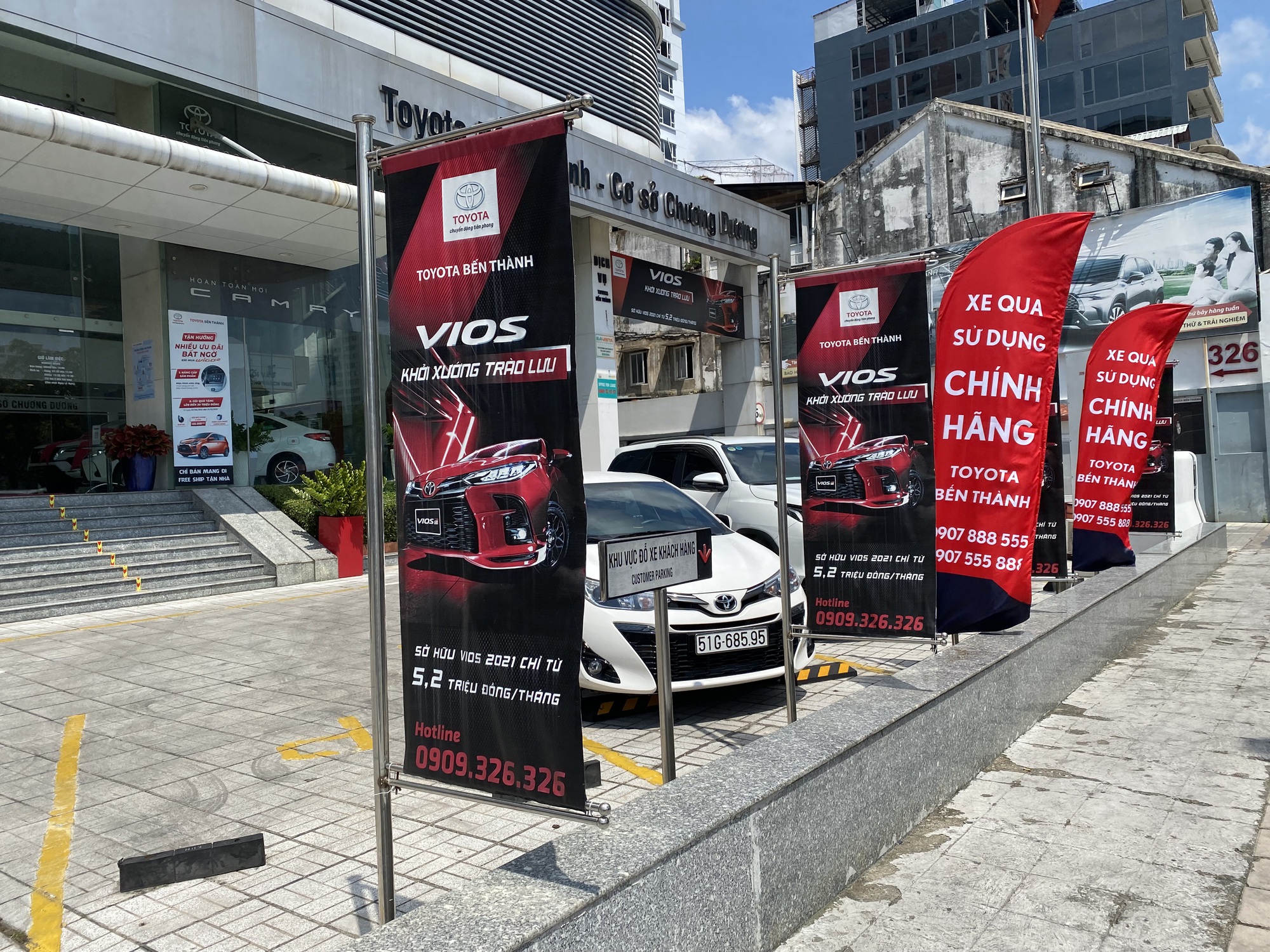 Doanh số b&aacute;n xe tăng vọt, doanh nghiệp ph&acirc;n phối &ocirc;t&ocirc; b&aacute;o l&atilde;i cao kỷ lục - Ảnh 1.
