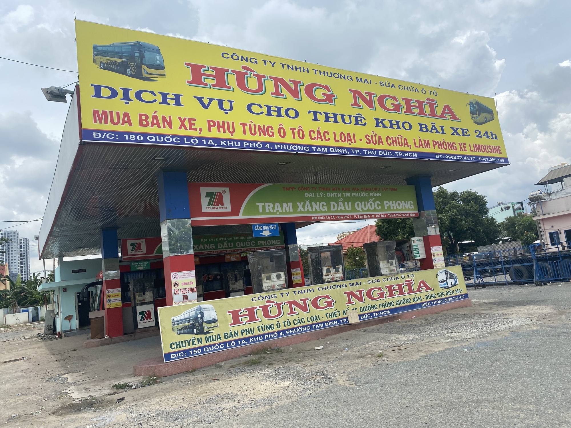 Hé lộ nguyên nhân các cây xăng tự ý ngừng bán hàng
