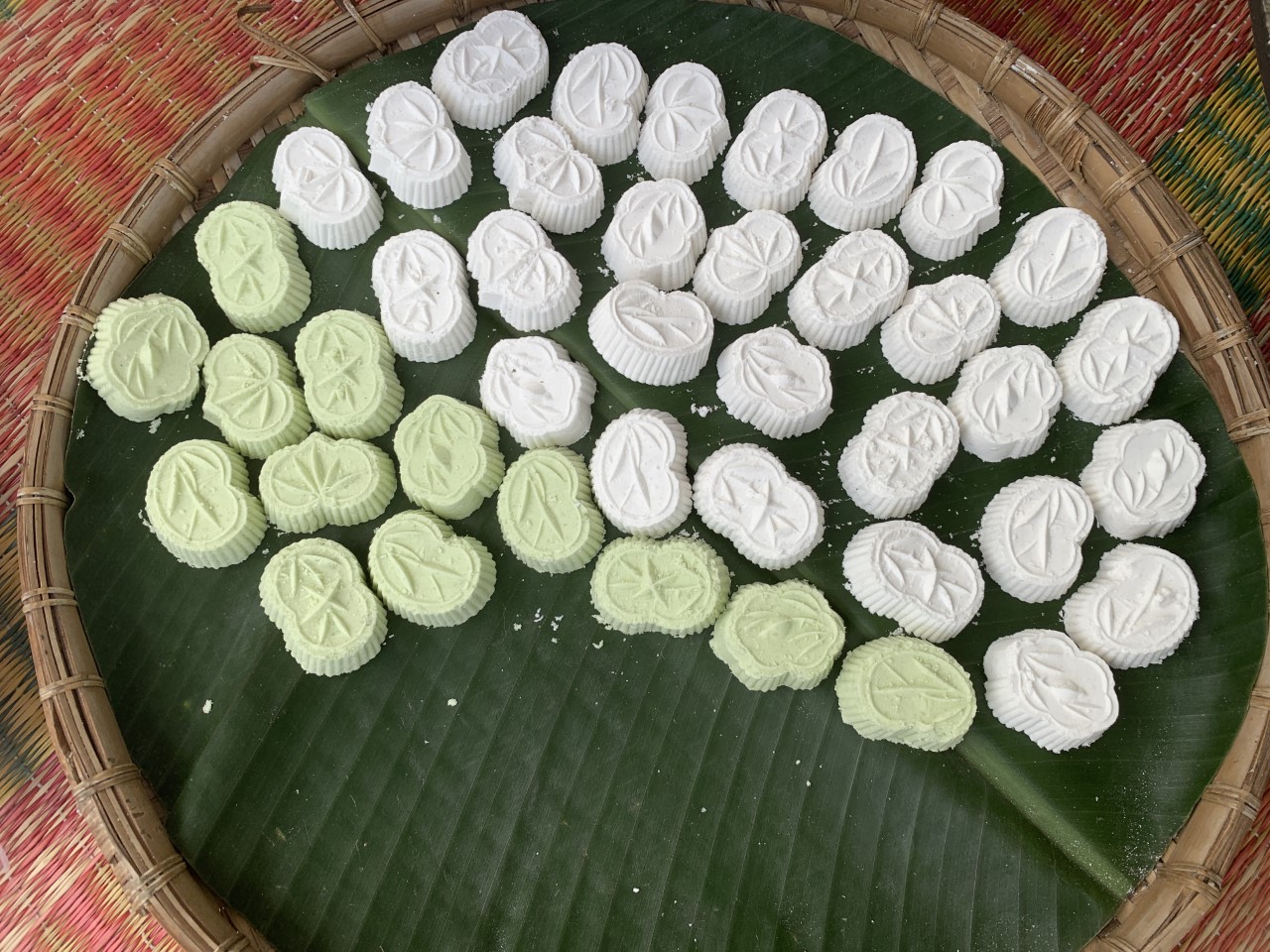 CUỘC THI VIẾT HƯƠNG VỊ TẾT: G&otilde; b&aacute;nh phục linh, nhớ ngoại - Ảnh 5.