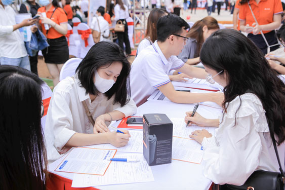 Điều tiết cung - cầu lao động