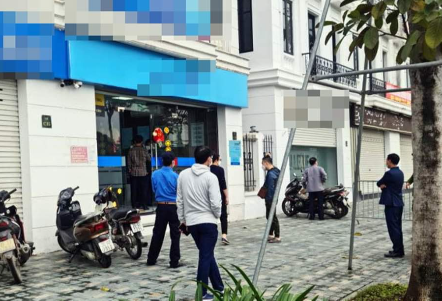 Làm ăn thua lỗ, mang súng đi cướp ngân hàng ở Thanh Hóa