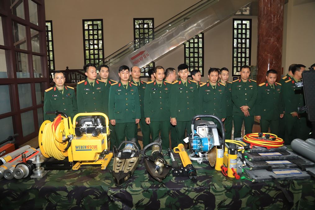 H&agrave;nh trang đặc biệt đo&agrave;n cứu trợ Qu&acirc;n đội Việt Nam mang tới Thổ Nhĩ Kỳ - Ảnh 2.