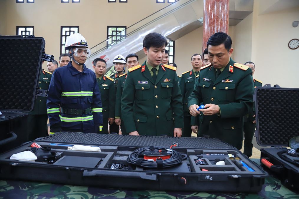 H&agrave;nh trang đặc biệt đo&agrave;n cứu trợ Qu&acirc;n đội Việt Nam mang tới Thổ Nhĩ Kỳ - Ảnh 4.
