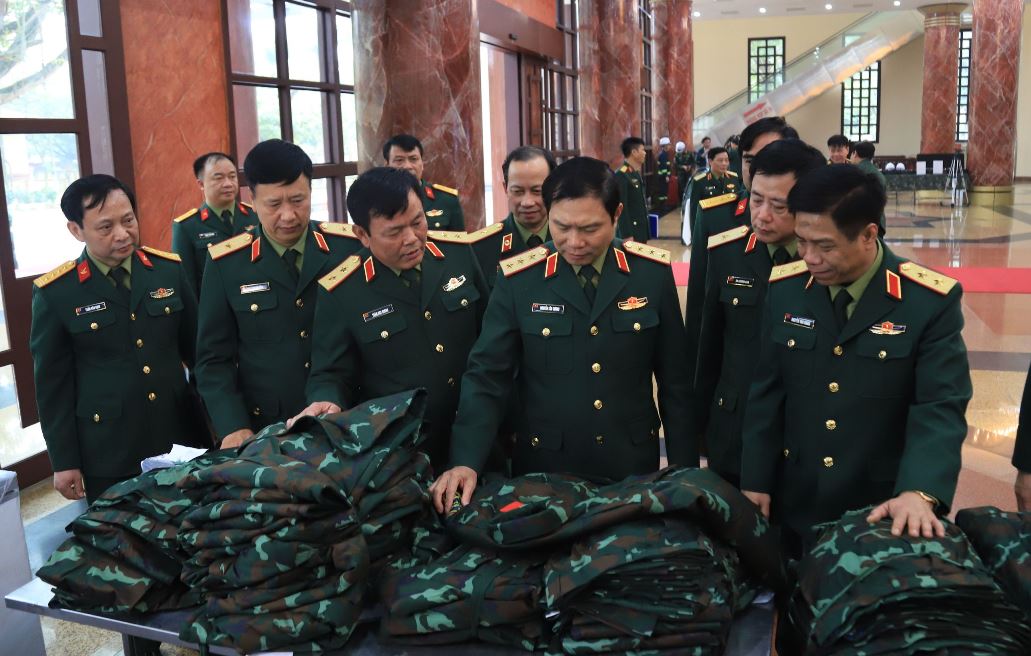H&agrave;nh trang đặc biệt đo&agrave;n cứu trợ Qu&acirc;n đội Việt Nam mang tới Thổ Nhĩ Kỳ - Ảnh 6.