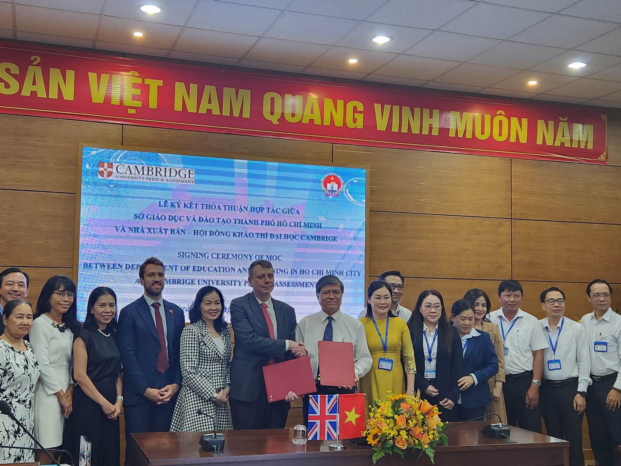 Vương quốc Anh muốn trang bị kỹ năng ngoại ngữ cho học sinh Việt Nam