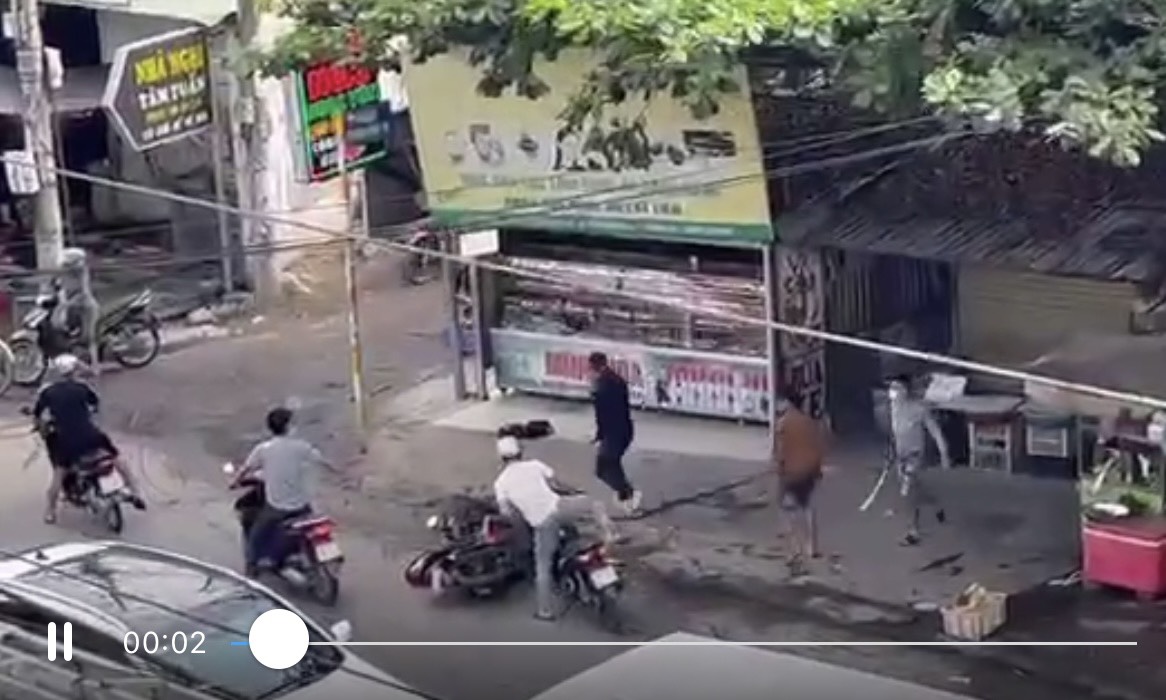 Va chạm giao thông, 1 người bị chém chết ở Bình Dương
