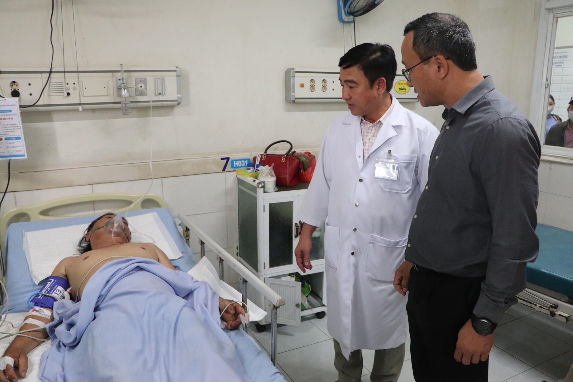 Tai nạn kinh ho&agrave;ng ở Quảng Nam: Xe kh&aacute;ch chạy qu&aacute; tốc độ cho ph&eacute;p - Ảnh 6.
