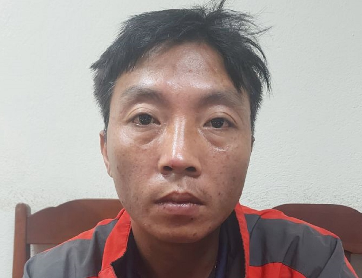 Buồn chuyện gia đình, mang mìn ra cầu kích nổ