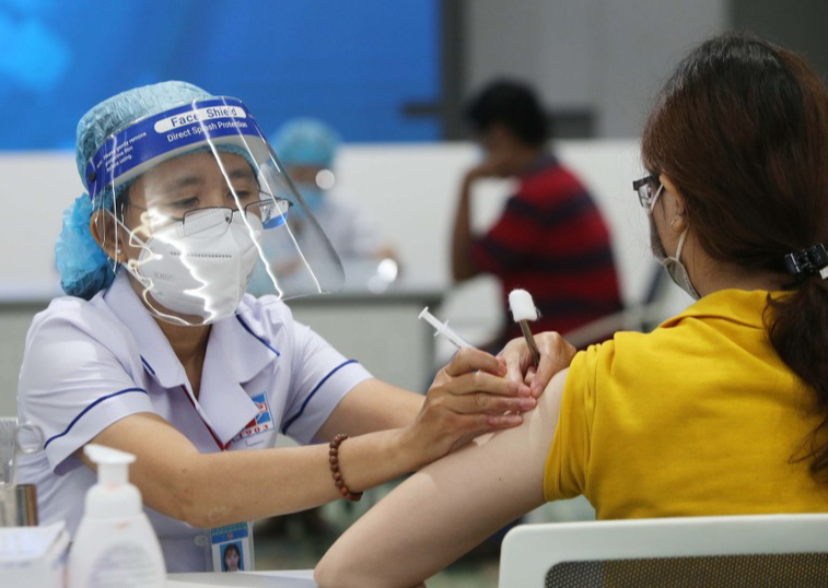 Dịch COVID-19 hôm nay: Số nhiễm tăng cao nhất hơn 2 tuần qua