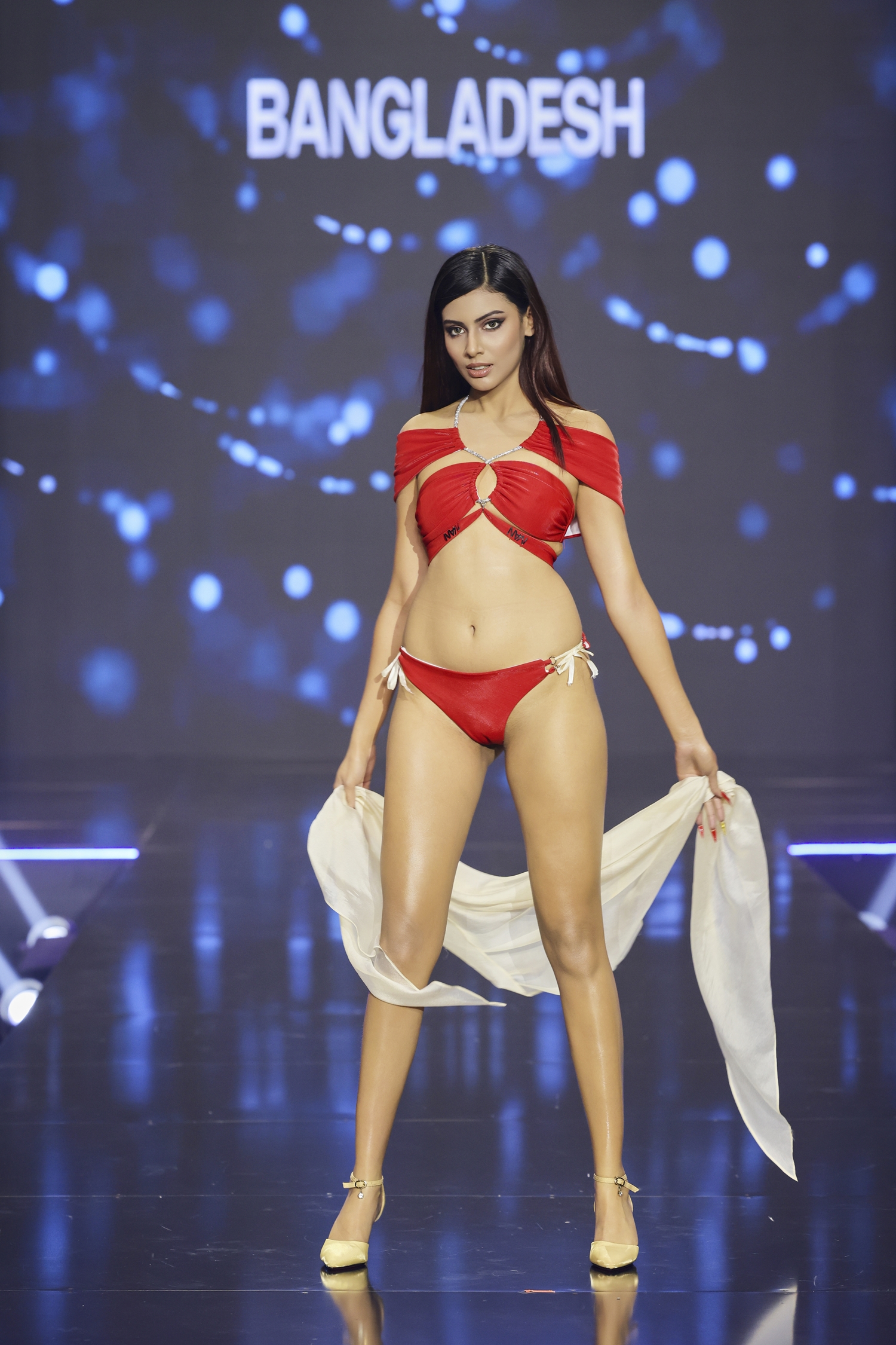 Th&iacute; sinh Miss Charm 2023 n&oacute;ng bỏng với bikini - Ảnh 3.