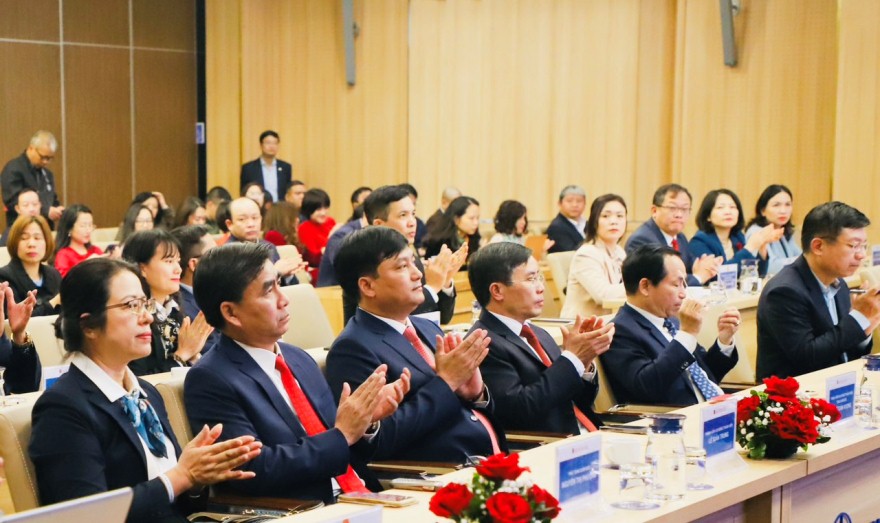 Agribank v&agrave; EVN k&yacute; hợp đồng t&iacute;n dụng cho dự &aacute;n Nh&agrave; m&aacute;y Thủy điện Ialy mở rộng - Ảnh 5.