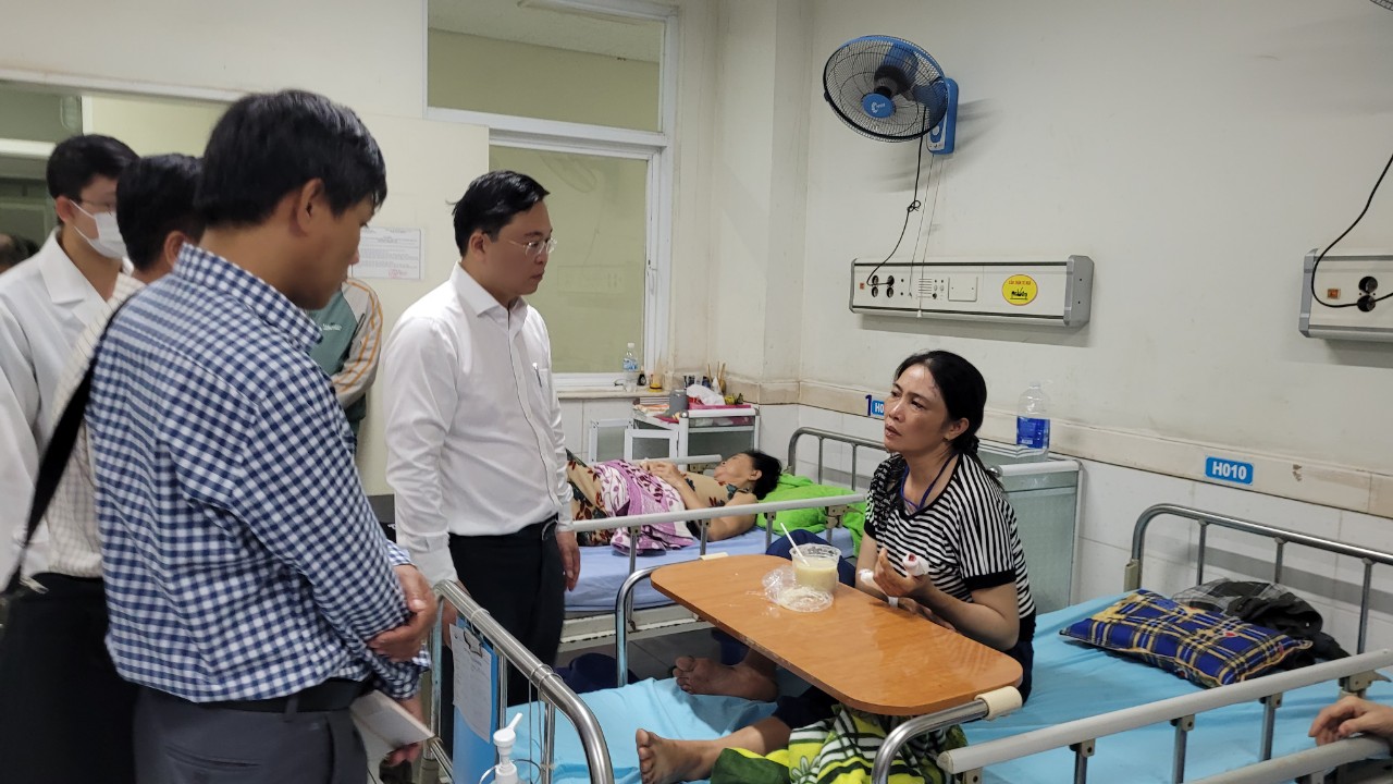Vụ tai nạn thảm khốc ở Quảng Nam: Nạn nh&acirc;n thứ 10 qua đời - Ảnh 3.