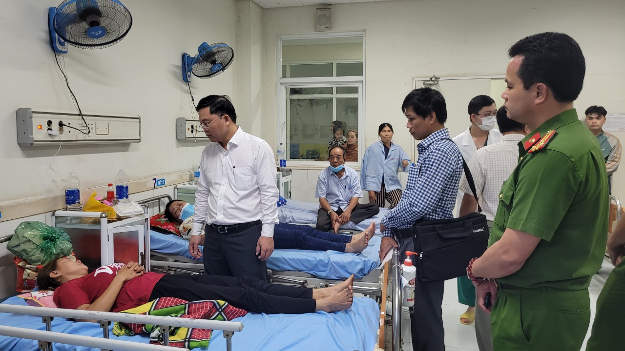 Vụ tai nạn thảm khốc ở Quảng Nam: Nạn nh&acirc;n thứ 10 qua đời - Ảnh 2.