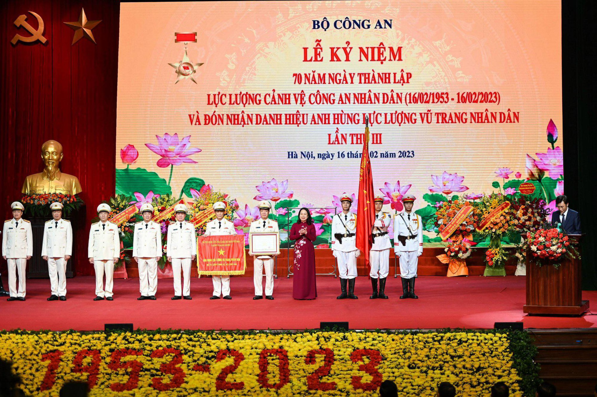 Lực lượng Cảnh vệ CAND đ&oacute;n nhận danh hiệu Anh h&ugrave;ng lực lượng vũ trang - Ảnh 2.