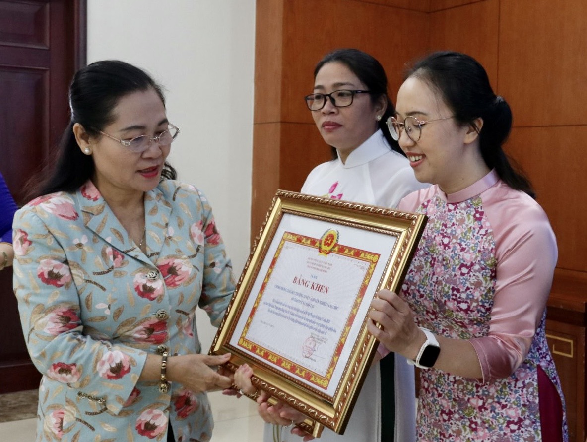 TP HCM: Chỉ rõ thách thức về phát triển khoa học và công nghệ