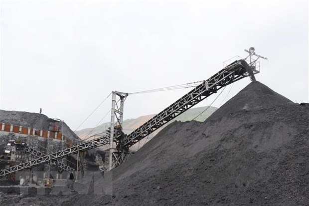 Đào than lên bán mà TKV nợ tới 74.000 tỉ đồng, ai tin!