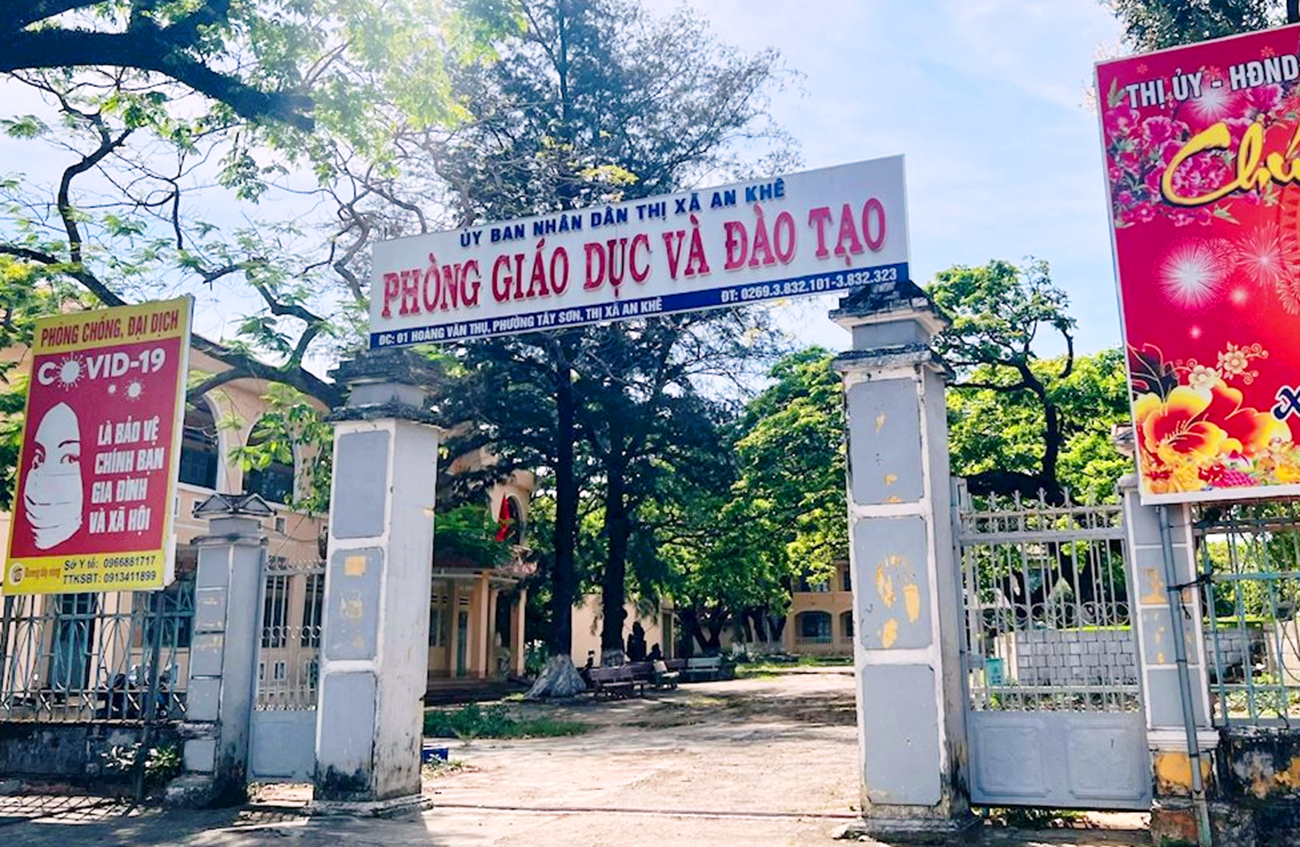 Chuyển công an điều tra việc mua sắm thiết bị dạy học 7,8 tỉ đồng