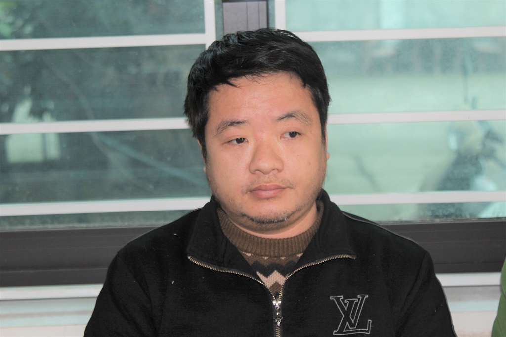 Bắt phó giám đốc trung tâm đăng kiểm và 2 kiểm định viên - Ảnh 2.