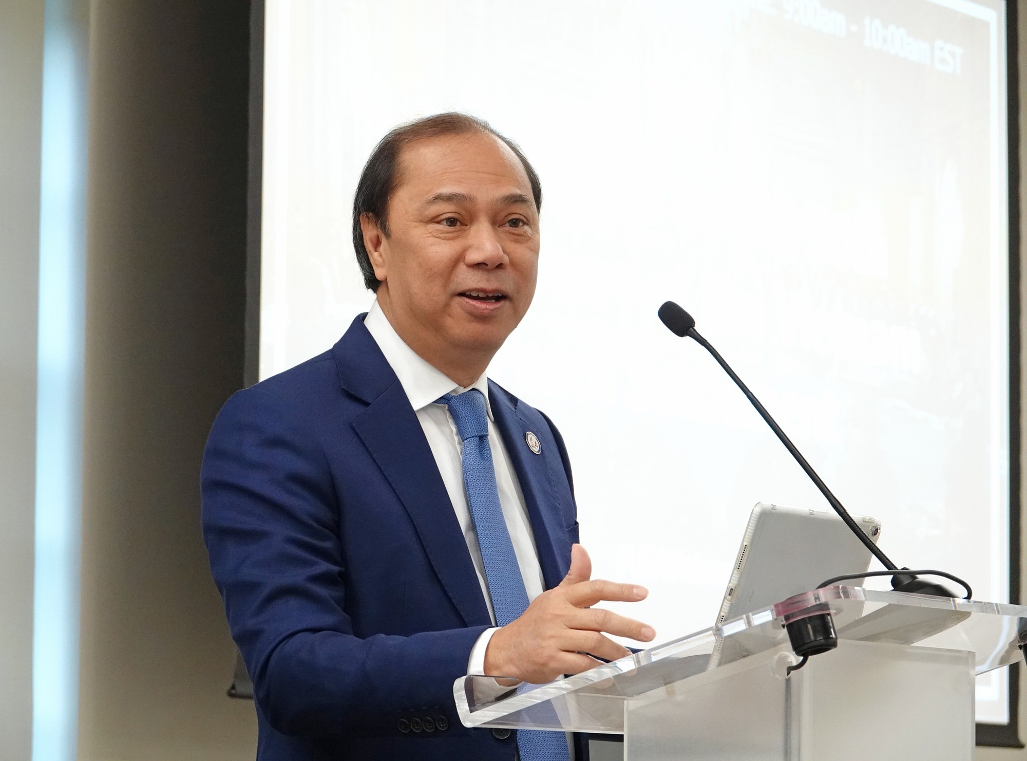 Nhà ngoại giao kỳ cựu của Mỹ chia sẻ ký ức về Hiệp định Paris - Ảnh 5.